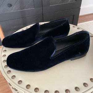 Vince Bray Velvet Navy Smoking Slipper in a Size 8 M